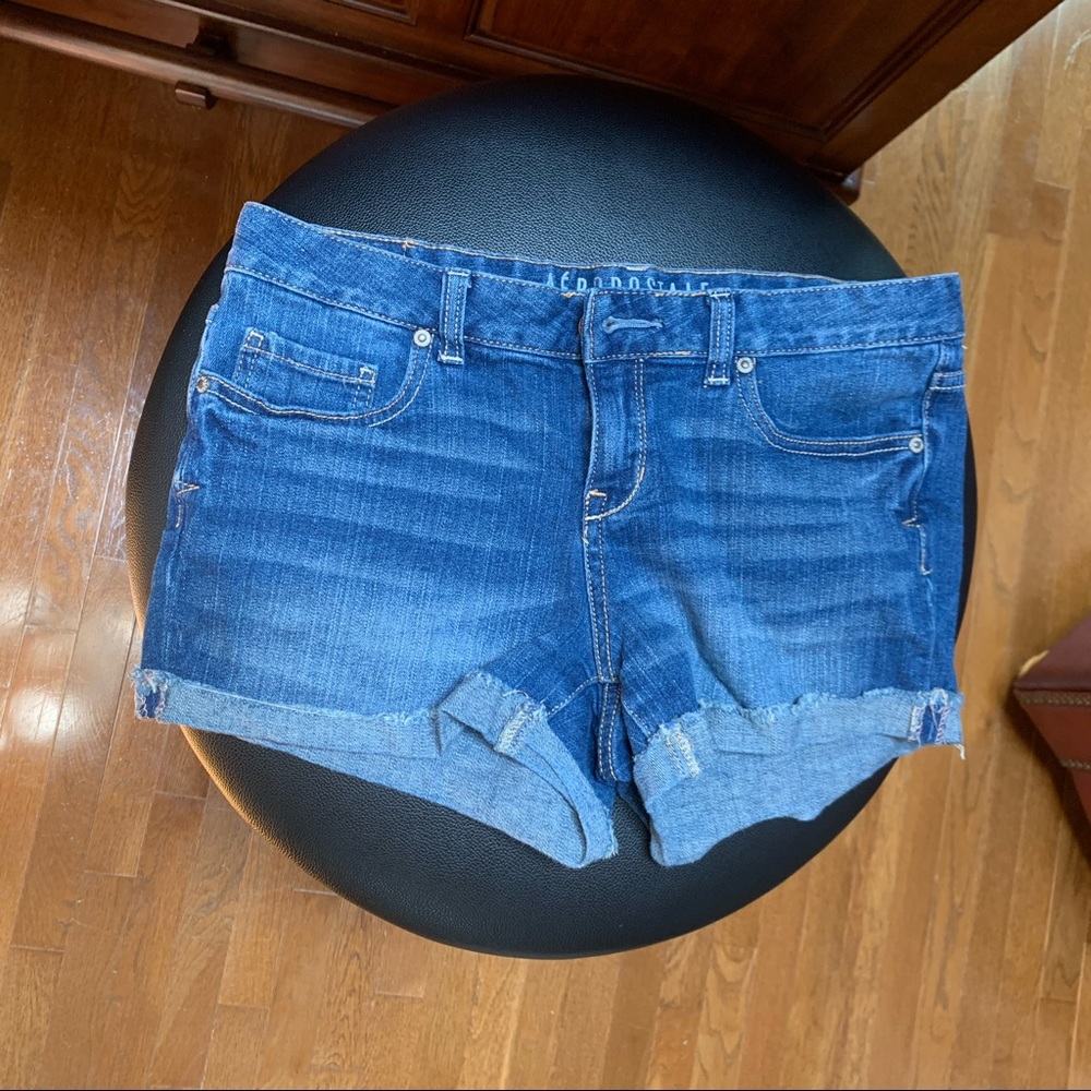Aeropostale Medium Wash Midi Shorts